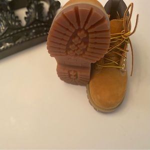 Boys Timberland winter boots.